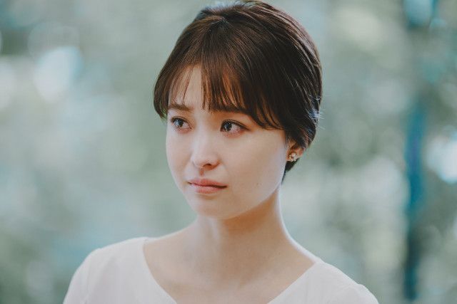 【快挙】渡邊渚アナの本、売れ筋1位＆即完売！イベント開催本日!!!