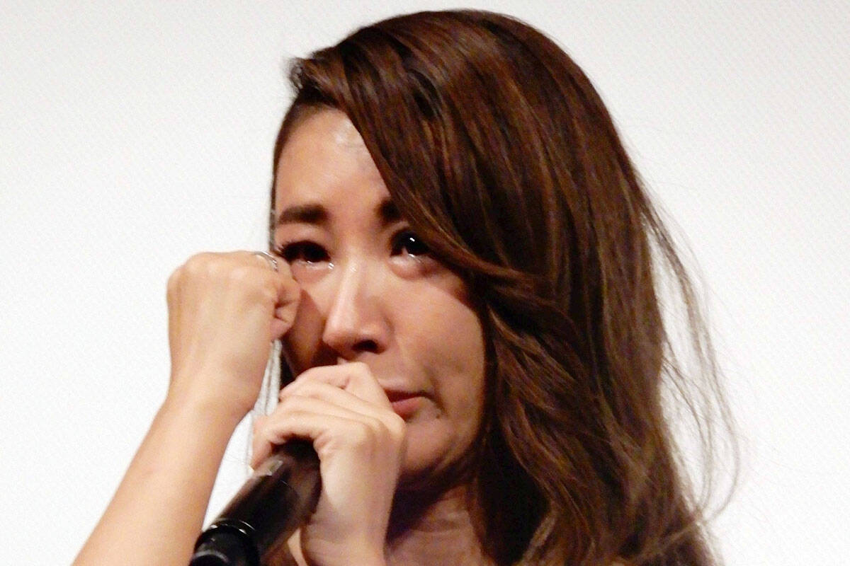 【反転】鈴木紗理奈、不倫報道で恋愛指南役に黄信号か???