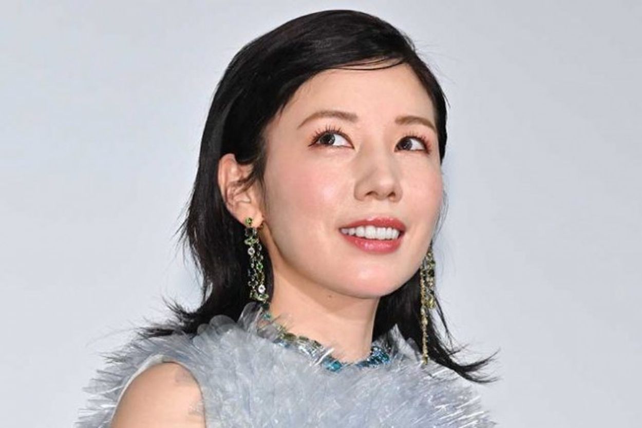 【おむすび】仲里依紗のコギャル姿に驚嘆「30代とは思えない」…違和感なし！