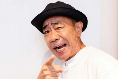 【規格外！】木梨憲武、セット破壊＆後輩芸人に蹴り！賛否両論の声！
