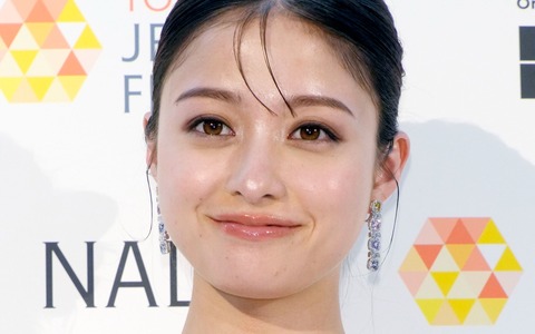 img_97af4df19e2dc183462acf907e0d9a6f648062