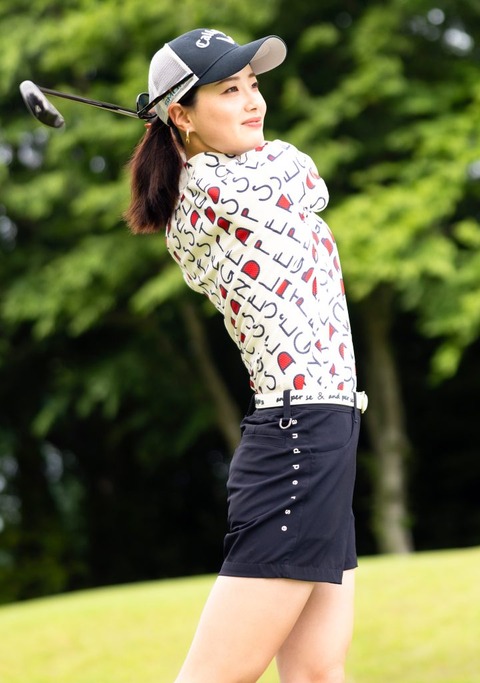 MGD2408_aokikanako02-720x1024