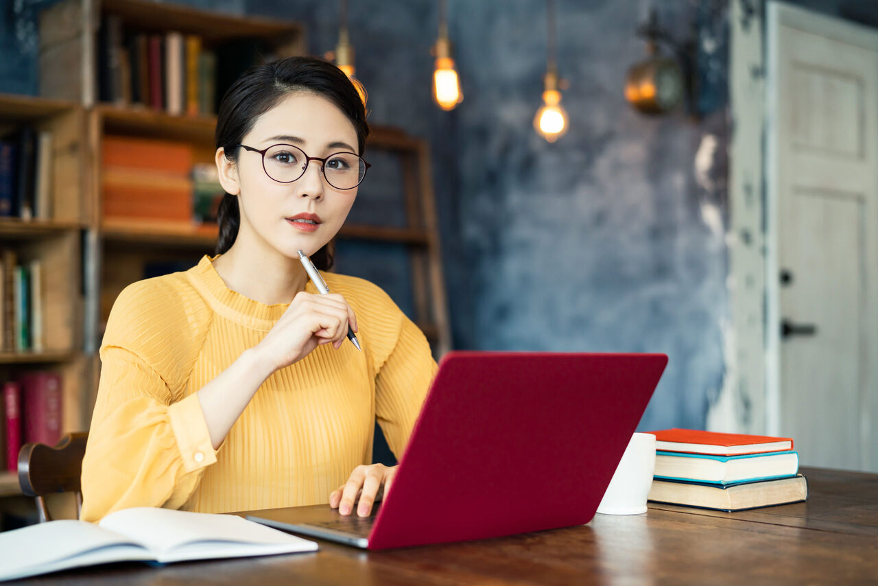 【社会】なぜ稼げないというだけでフリーランスが非難されるのか？