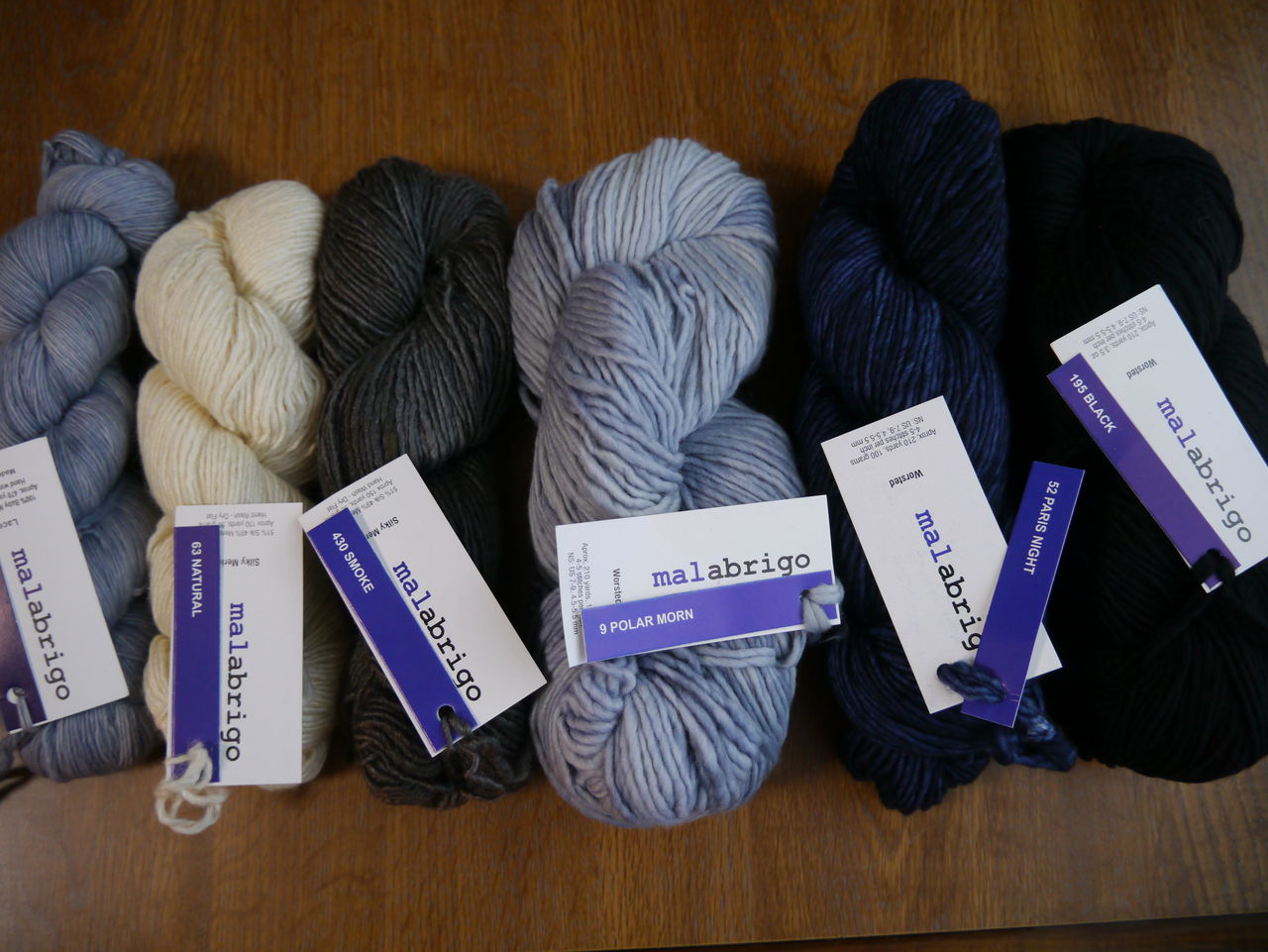 malabrigo worsted 9 POLAR MORN5カセ海外毛糸