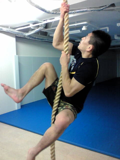 ロープトレーニング 柔術道場 トライフォース柔術 新宿アカデミー公式ブログ