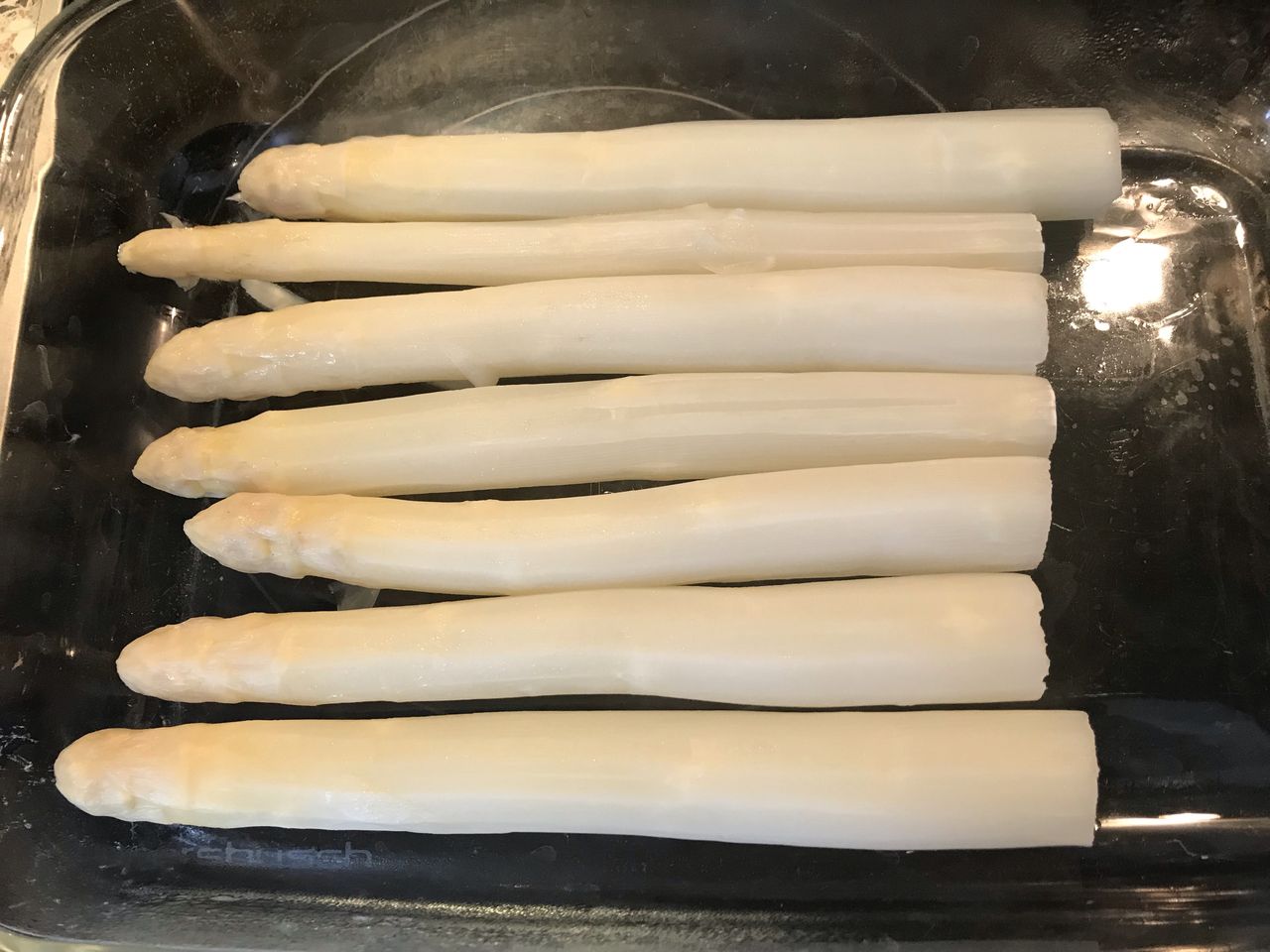 オランダの春の味 ホワイトアスパラガス オランダ生活白書