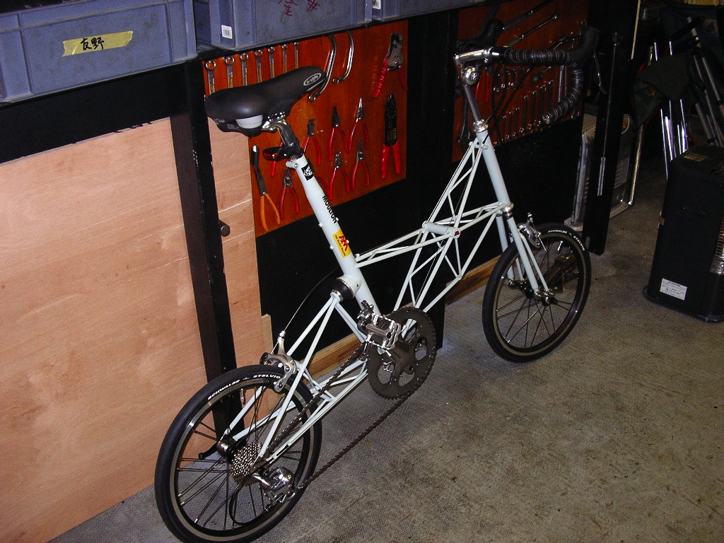 Alex Moulton モールトン 純正 17 R 28H オフセットリム Alex Moulton モールトン 純正 17 R 28H オフセットリム