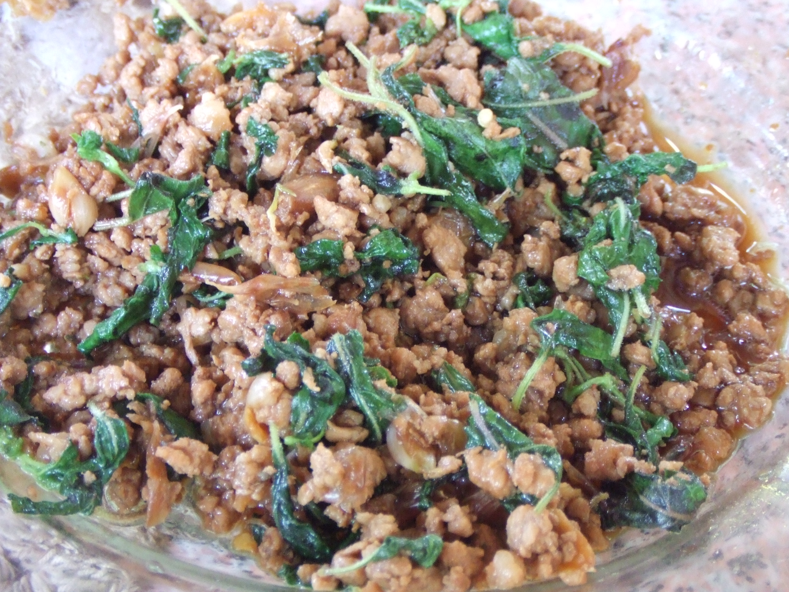 パッガパオ カイダーオ タイ人と暮らす日常こんなんです