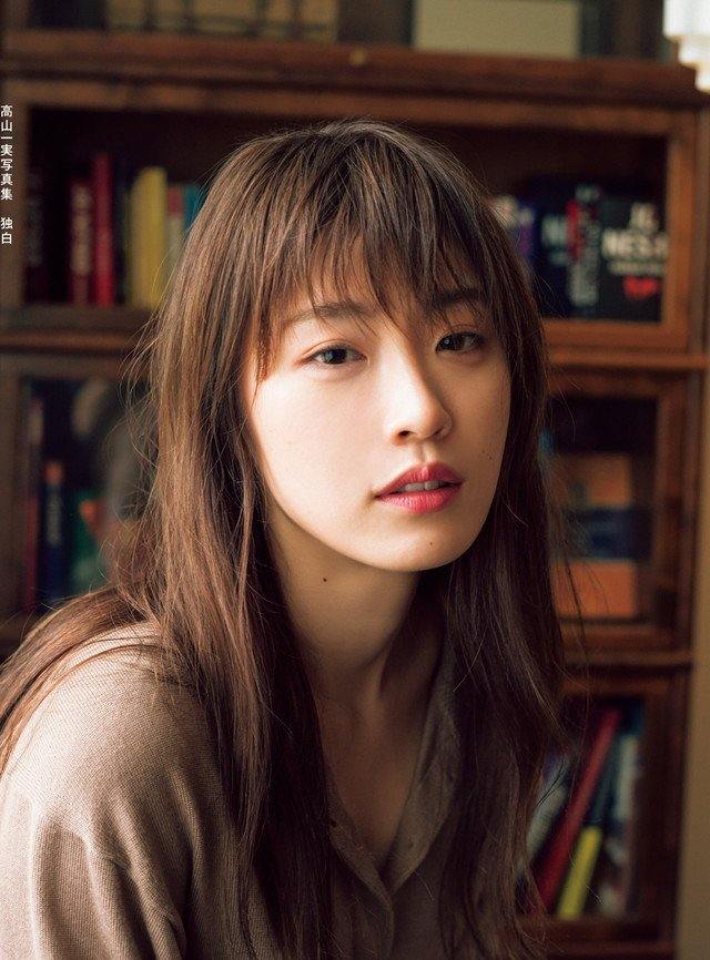 乃木坂46 高山一実 写真集のランジェリー 水着エロ画像 グラフォトbox E 乃木坂46 高山一実 写真集のランジェリー 水着エロ画像 グラフォトbox E