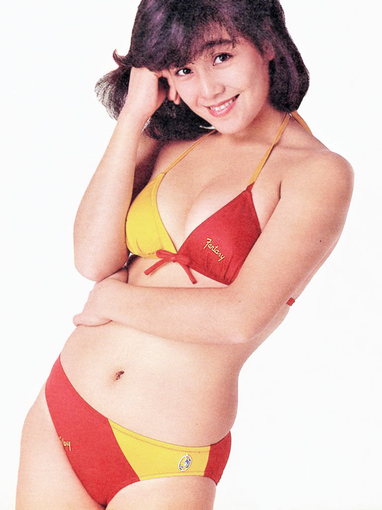 柏原芳恵 色気たっぷりの水着画像 アイドルたまて箱e