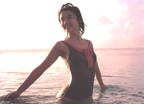 原田知世の清純あふれるグラビア画像 : アイドルたまて箱e