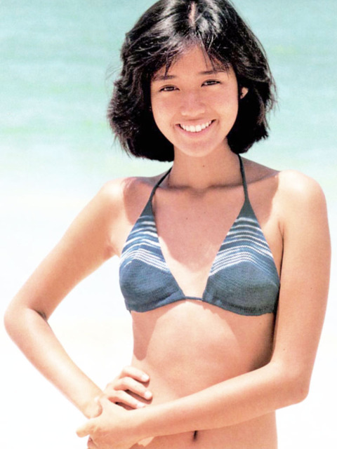 吉岡里帆が、またインスタにセクシーな ...