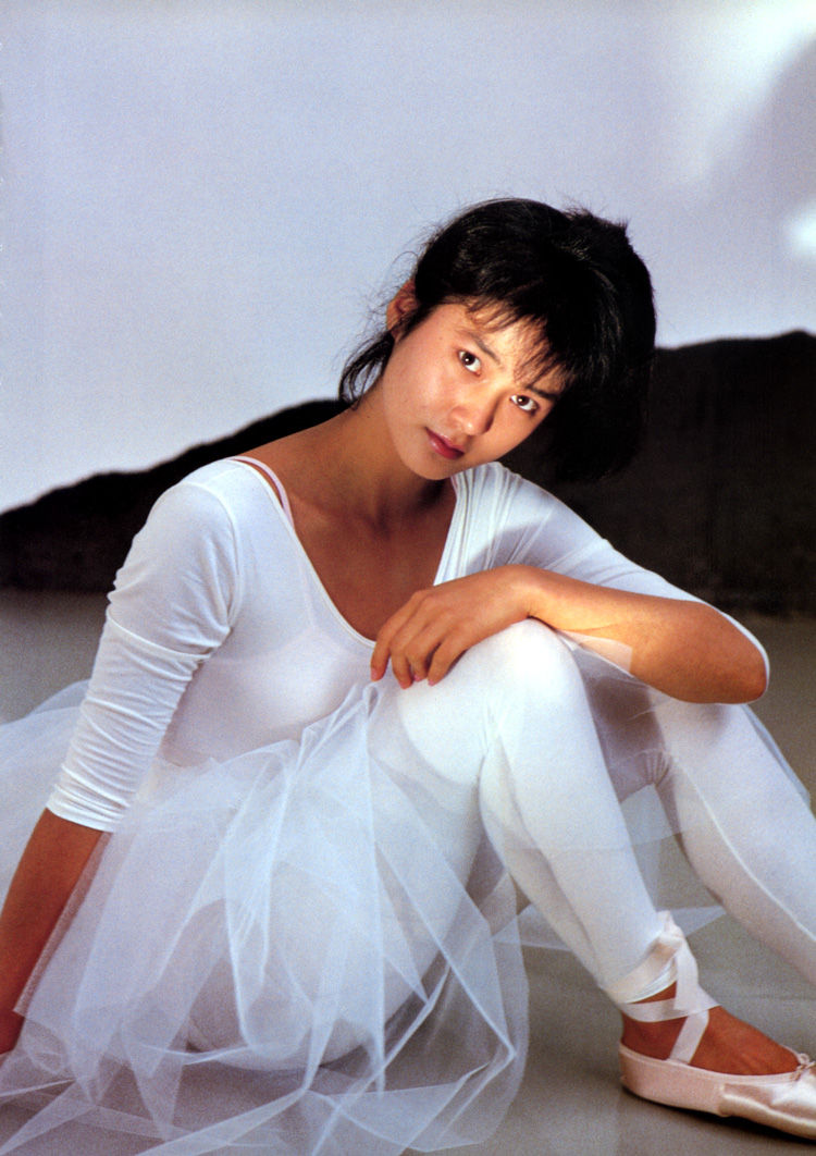 安田成美 今では貴重な水着グラビア画像 アイドルたまて箱ｓ