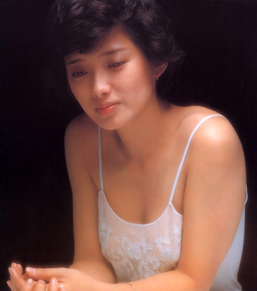 山口百恵のヘアーヌード写真 山口百恵の透け乳首ヌード水着画像 : NEXTたまり場