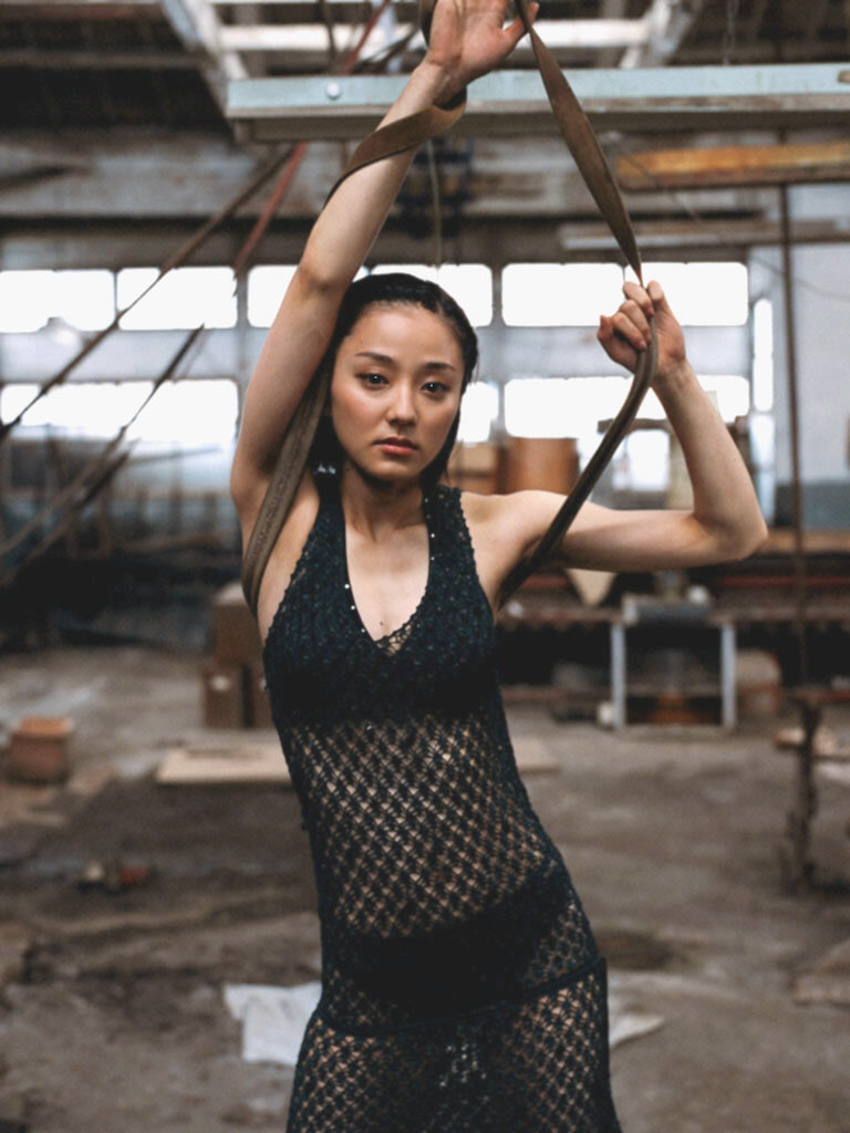 中越典子　乳首 