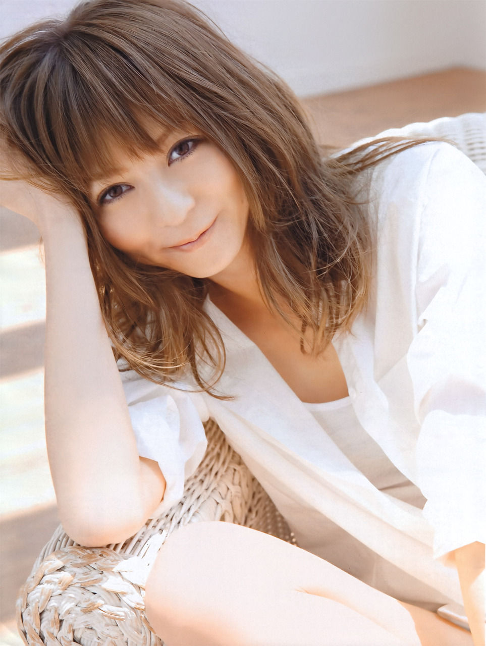 香里奈 7年ぶり写真集先行カットのグラビア画像 画像のたまり場