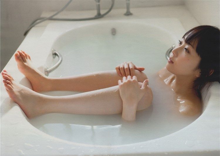 木南晴夏 入浴シーンとビキニやエロい下着や水着グラビア画像 画像のたまり場