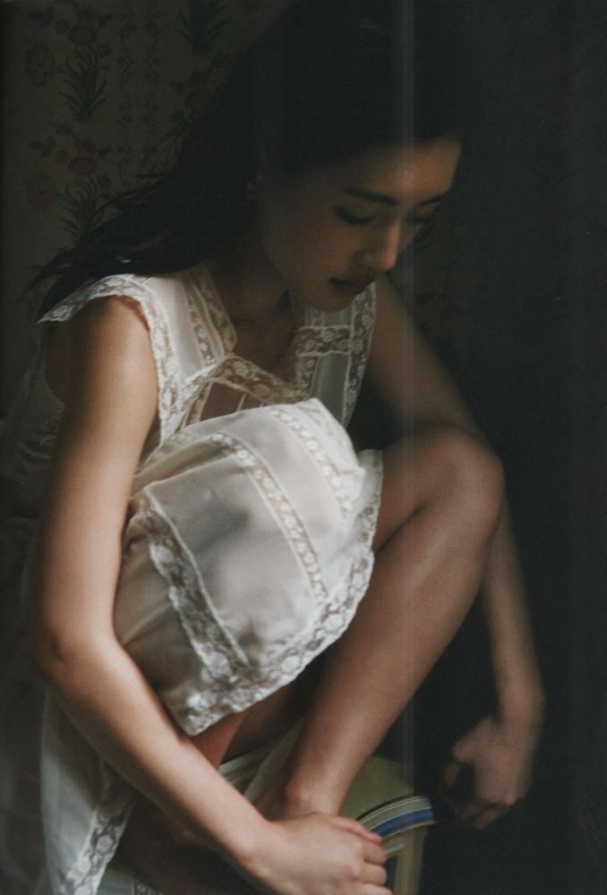 綾瀬はるか 写真集 Momento からのセクシー画像 画像のたまり場 綾瀬はるか 写真集 Momento からのセクシー画像 画像のたまり場