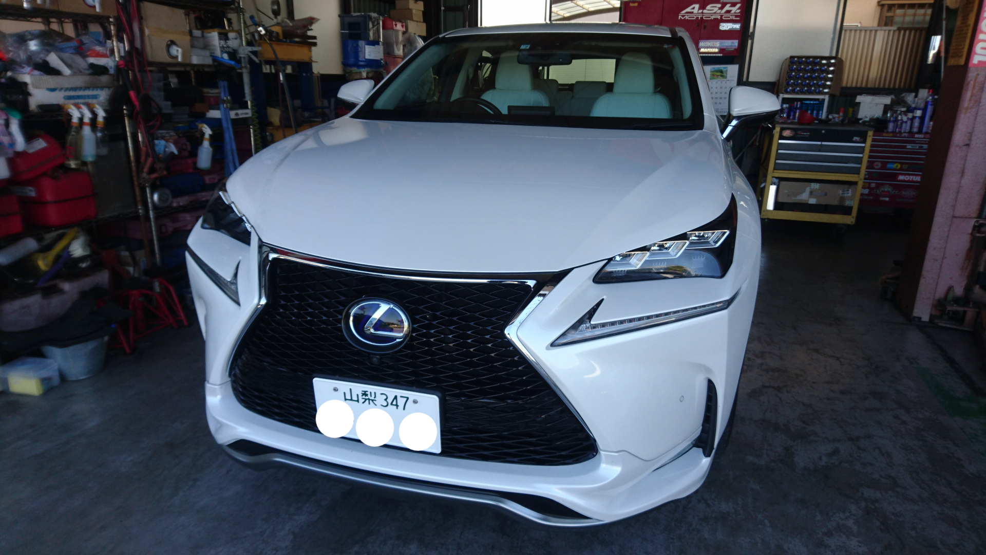 レクサス Nx ハイブリッド グリル交換 輸入車販売修理のトラストオート