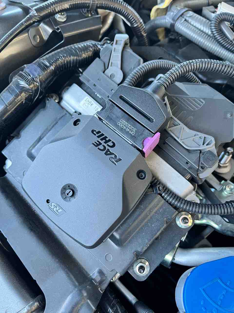 MAZDA3  1.8Lディーゼル用 RACECHIP サブコン MAZDA3 1.8Lディーゼル用 RACECHIP サブコン | Shop at Mercari