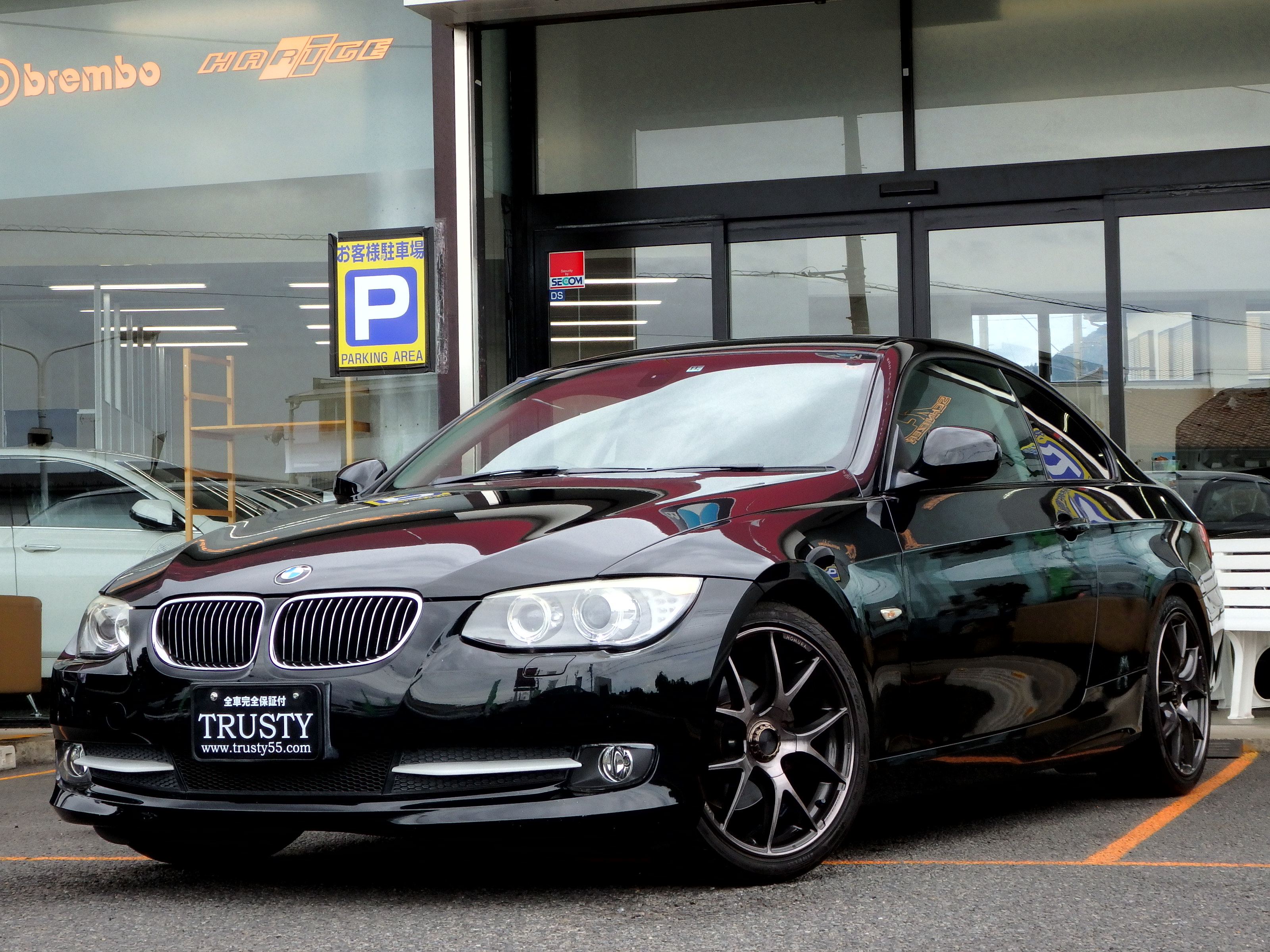 TRUSTY本店】カスタム多数！E92 320iクーペ ビルシュタイン車高調 