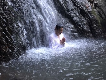 8A84C39A-3D6B-4AE7-887D-40B848DAC694