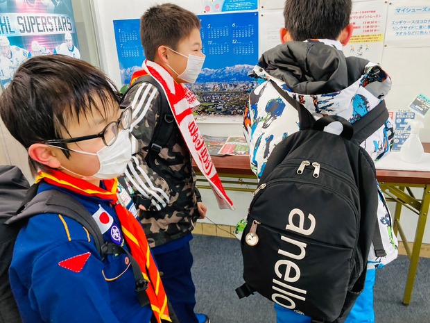 LINE_ALBUM_2023-01_230205_83