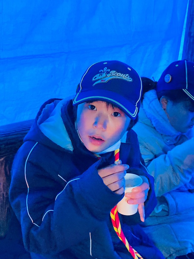 LINE_ALBUM_20221218_230104_25