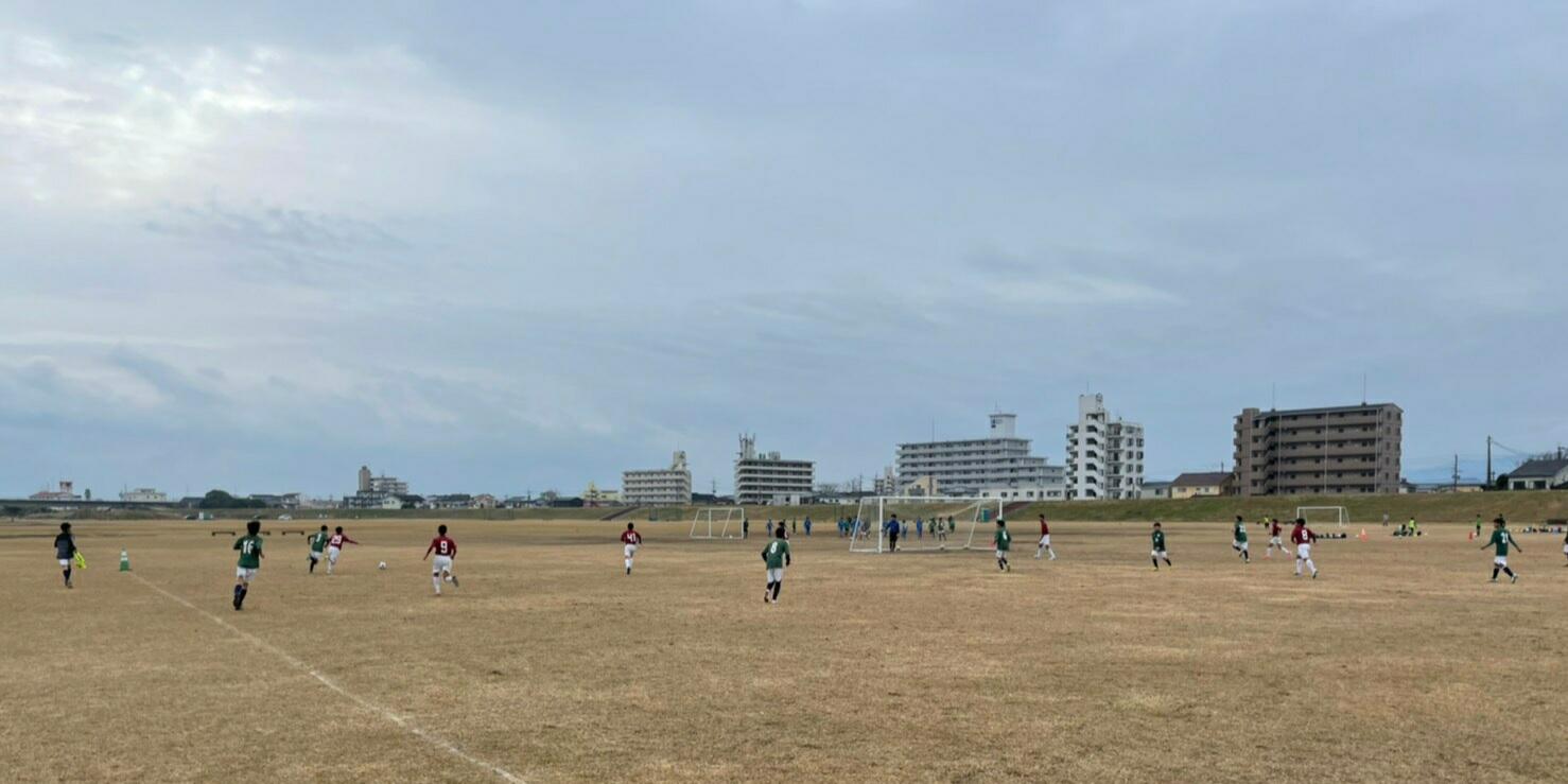 21 01 05 宮崎合宿2日目 バレイアsc 大分セントラルfc U 14 U 13 In 田吉河川グランド 太陽sc国分u 15応援ブログ 21