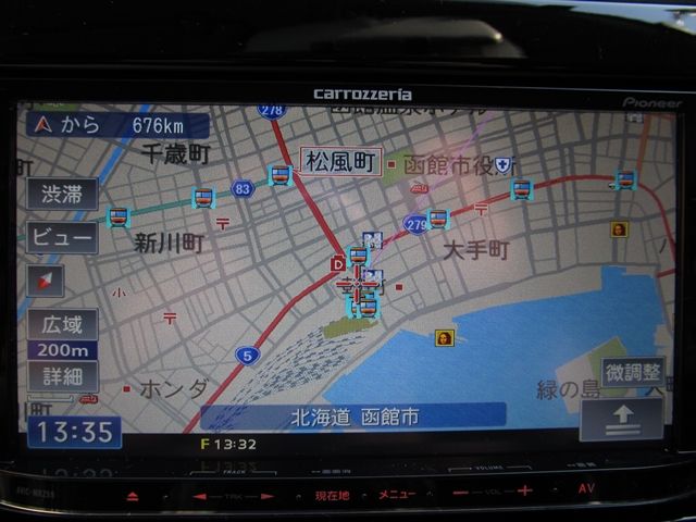 Challenger フード付きパーカー 黒地図データー2010年 カロッツェリア