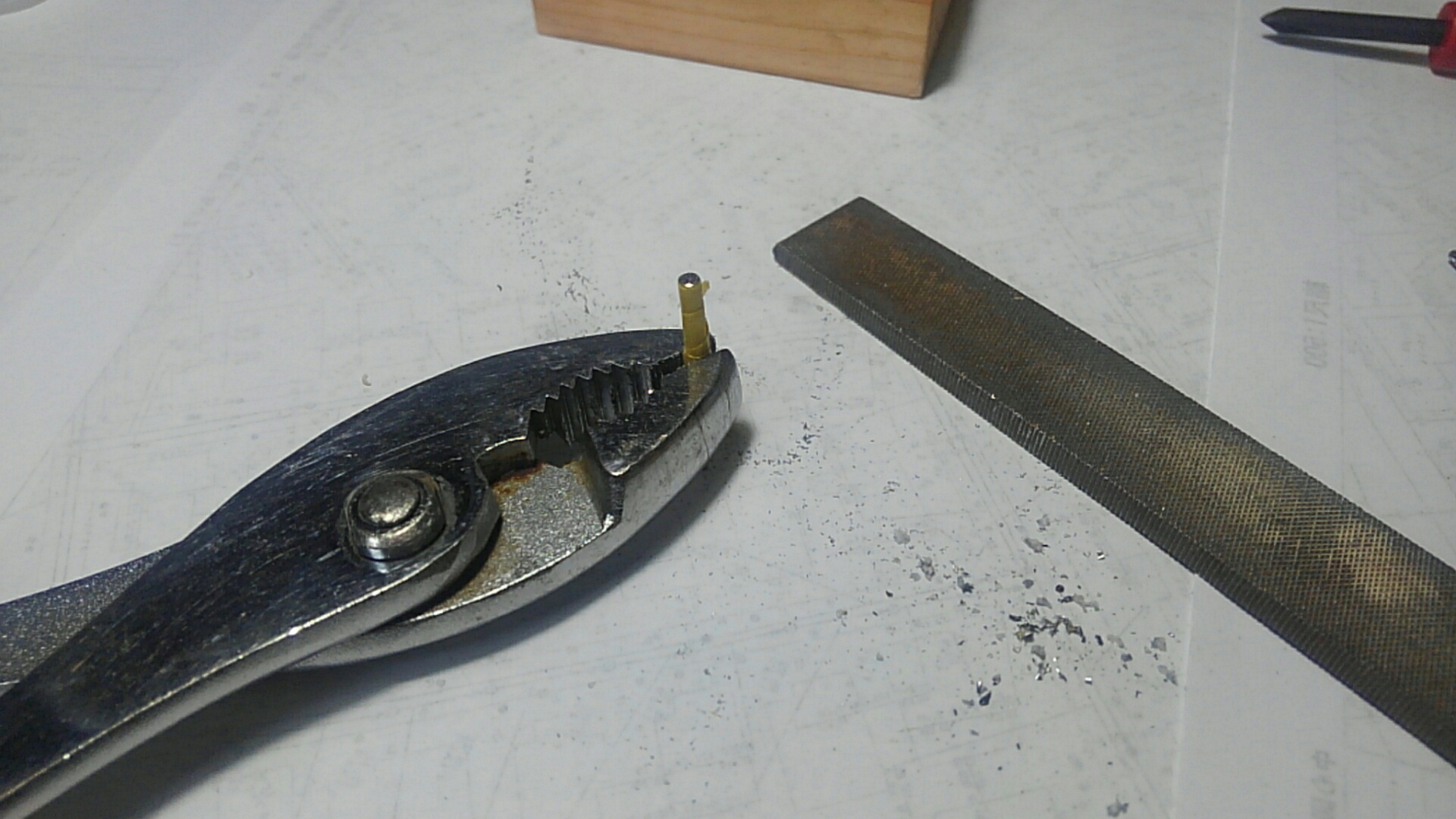 ヘチ竿のカスタマイズ 黒鯛工房硬調ヘチ 大型肘当てに改造 3 釣行日記 東京湾 黒鯛ヘチ釣り 相模湾 マイボート沖釣り ヘチ竿のカスタマイズ 黒鯛工房硬調ヘチ 大型肘当てに改造 3 釣行日記 東京湾 黒鯛ヘチ釣り 相模湾 マイボート沖釣り
