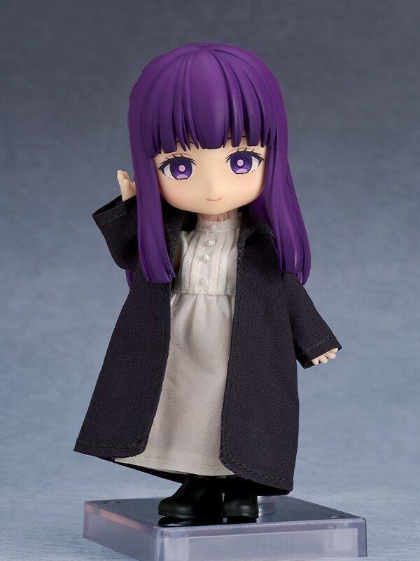 フェルンさん、謎ポーズでフィギュア化のトップ画像