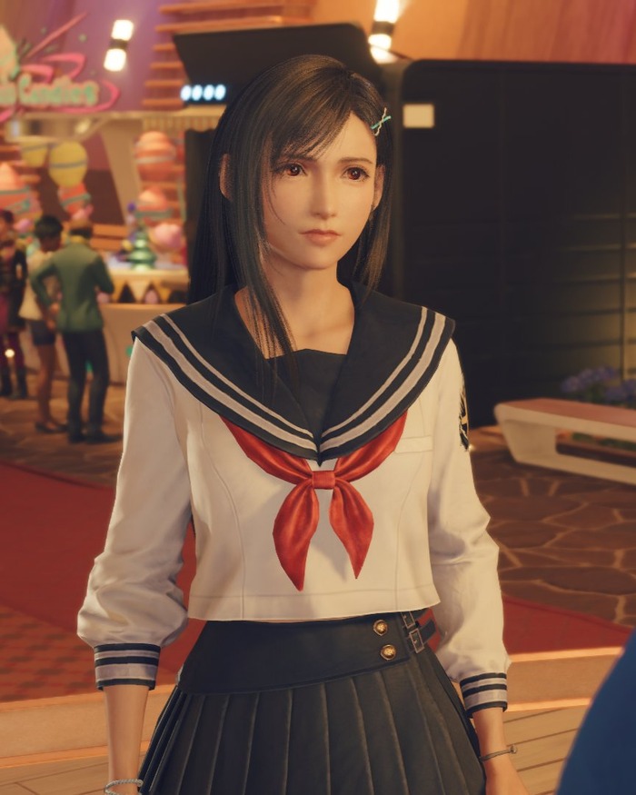 ティファってセーラー服は絶望的に似合わないよなwwwwwwwwwwのトップ画像