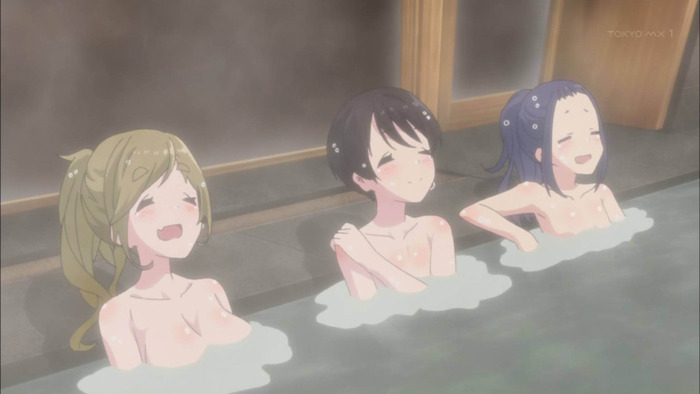 お前らが覚えてるアニメのサービスシーンwwwwwwwwのトップ画像