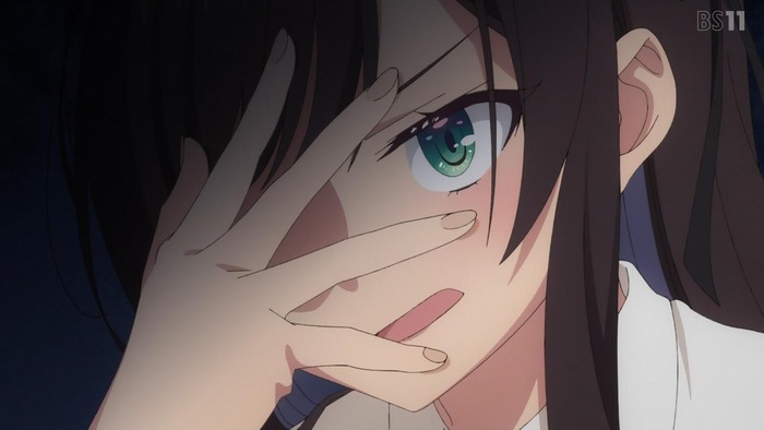 【ギルドの受付嬢】見えそうで見えない【悲報】のトップ画像