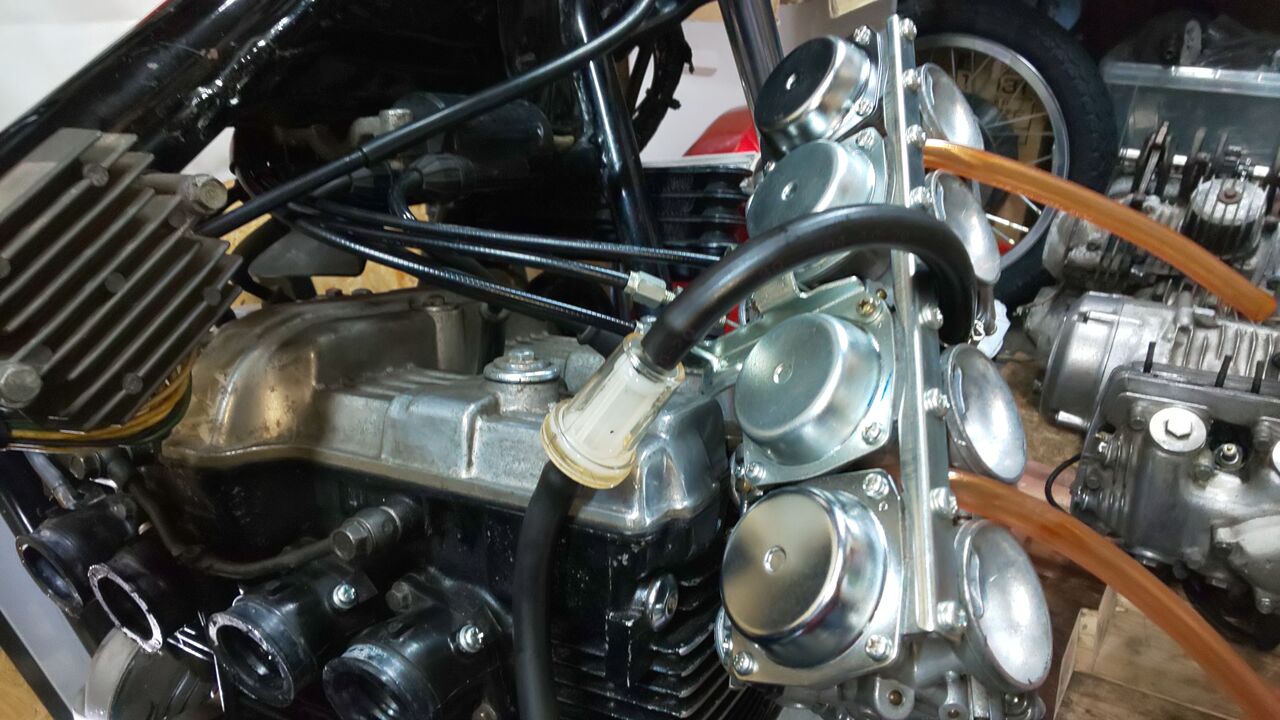 CBX400F インシュレーター フルセット キャブレター エンジン