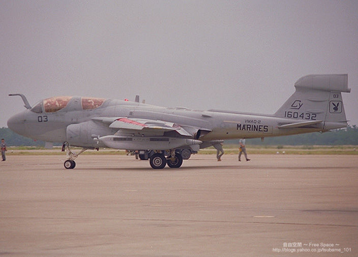 自由空間 Free Space 岩国基地