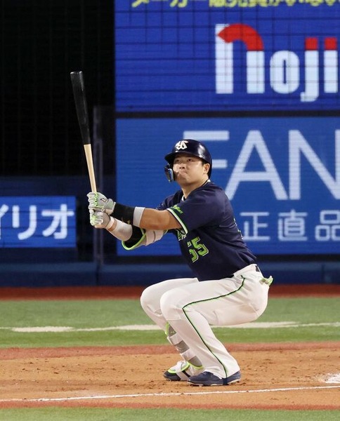 【朗報】ヤクルト村上宗隆、ハマスタの昨季打率.447、8月末には3戦4発！