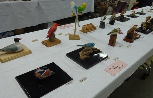 バードカービングの作品 浦島丘中学校のコミュニティハウス