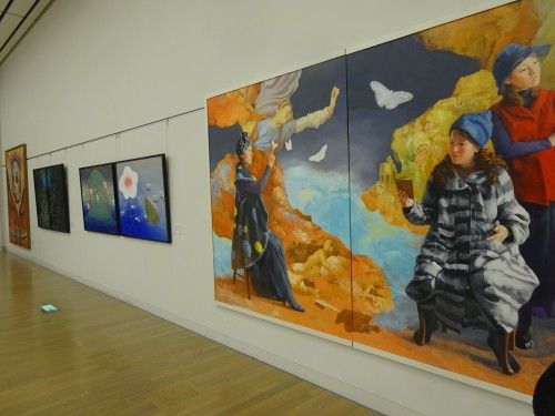 六本木の国立新美術館で開催中の『国展』へ。絵画、版画、陶芸、写真、染織物(着物)、など