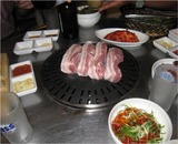 ブンダンのレストランの豚の焼肉