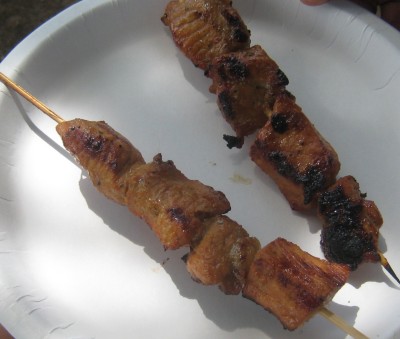 米軍横須賀基地のフレンドシップデー 串焼き