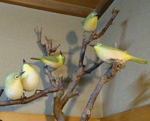 バードカービング作家 荒井先生の作品 メジロ