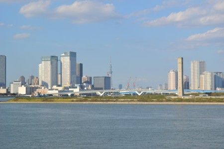 レインボーブリッジの遊歩道から撮影