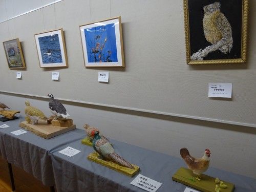 「野鳥に親しむ・バードカービング作品展2017」新宿御苑入り口のアートギャラリー
