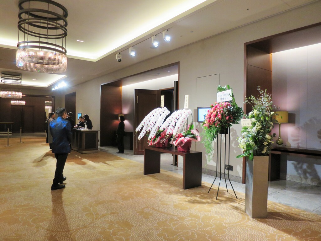 アート・ガラ・ディナー パーティーby JUNKO KOSHINO（コシノジュンコ