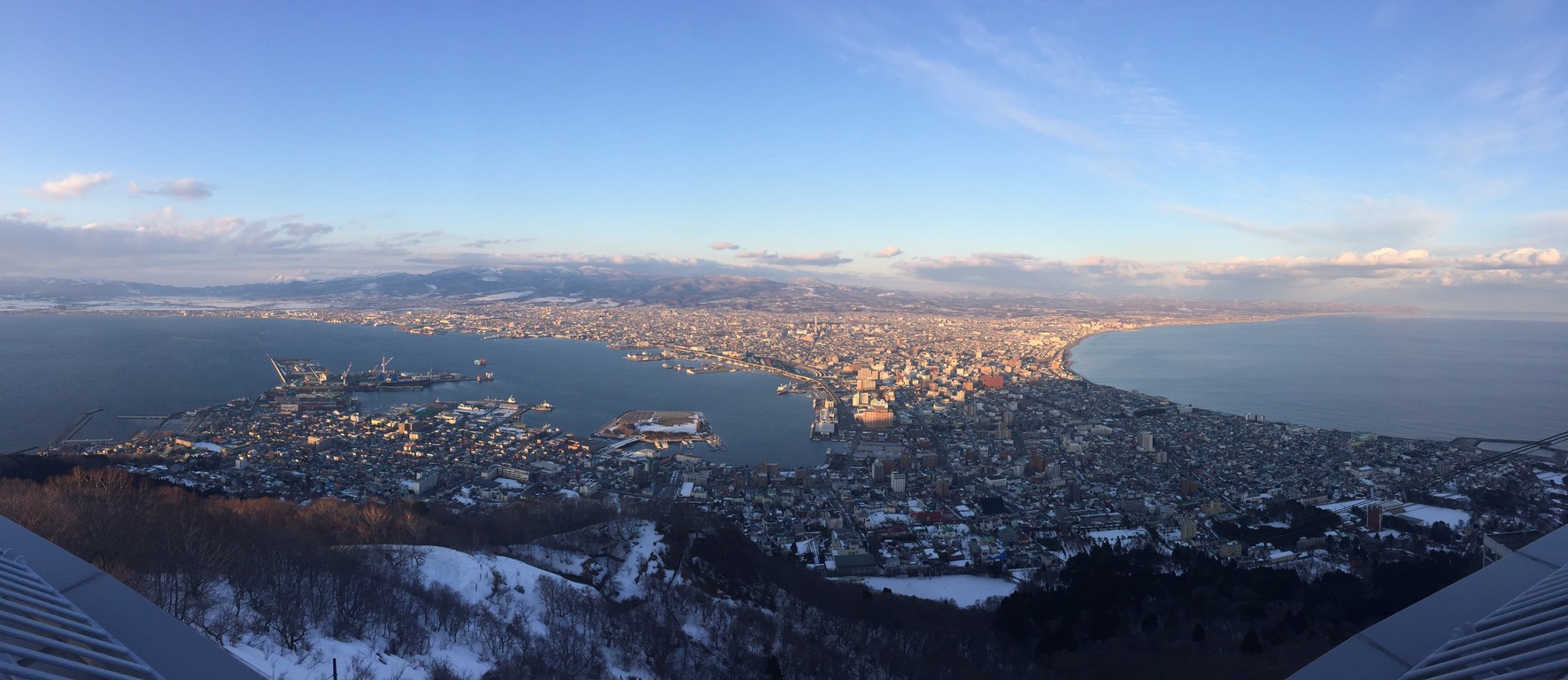 函館の夜景 函館山ロープウエイ 北海道 津田千枝 ブログ 函館の夜景 函館山ロープウエイ 北海道 津田千枝 ブログ