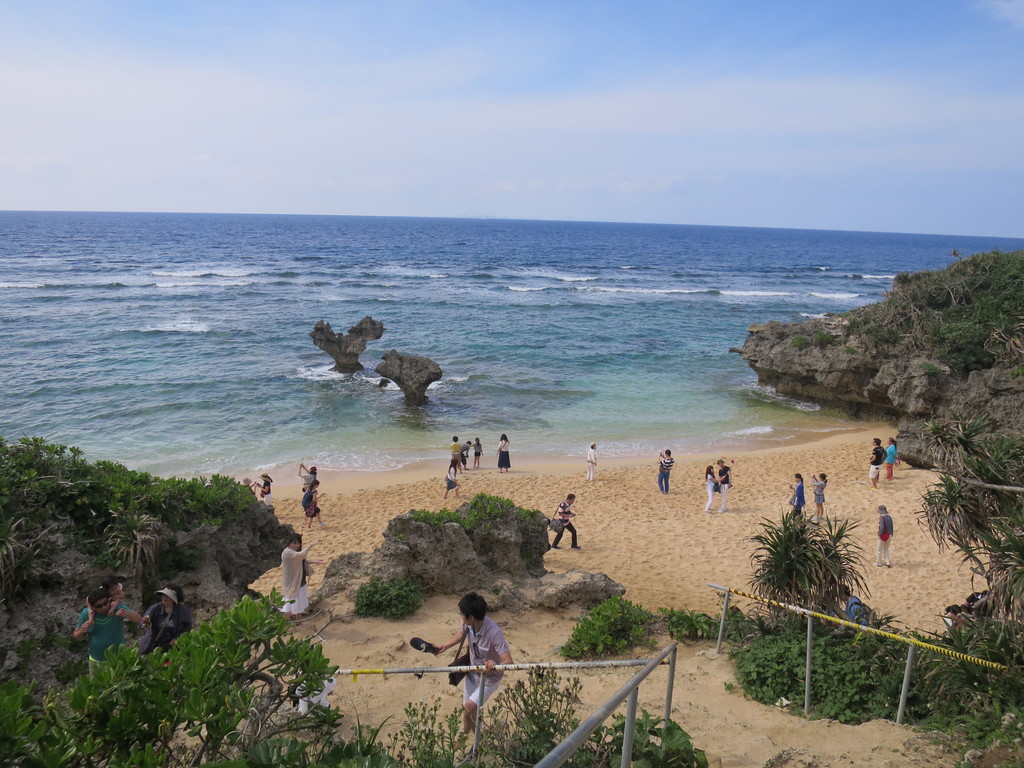 古宇利島ハートロック きしもと食堂 沖縄 津田千枝 ブログ 古宇利島ハートロック きしもと食堂 沖縄 津田千枝 ブログ
