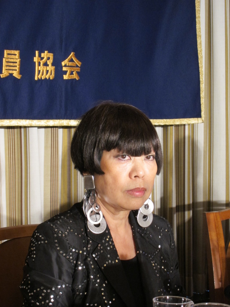 コシノジュンコ氏 ランチョン 日本外国特派員協会 津田千枝 ブログ コシノジュンコ氏 ランチョン 日本外国特派員協会 津田千枝 ブログ