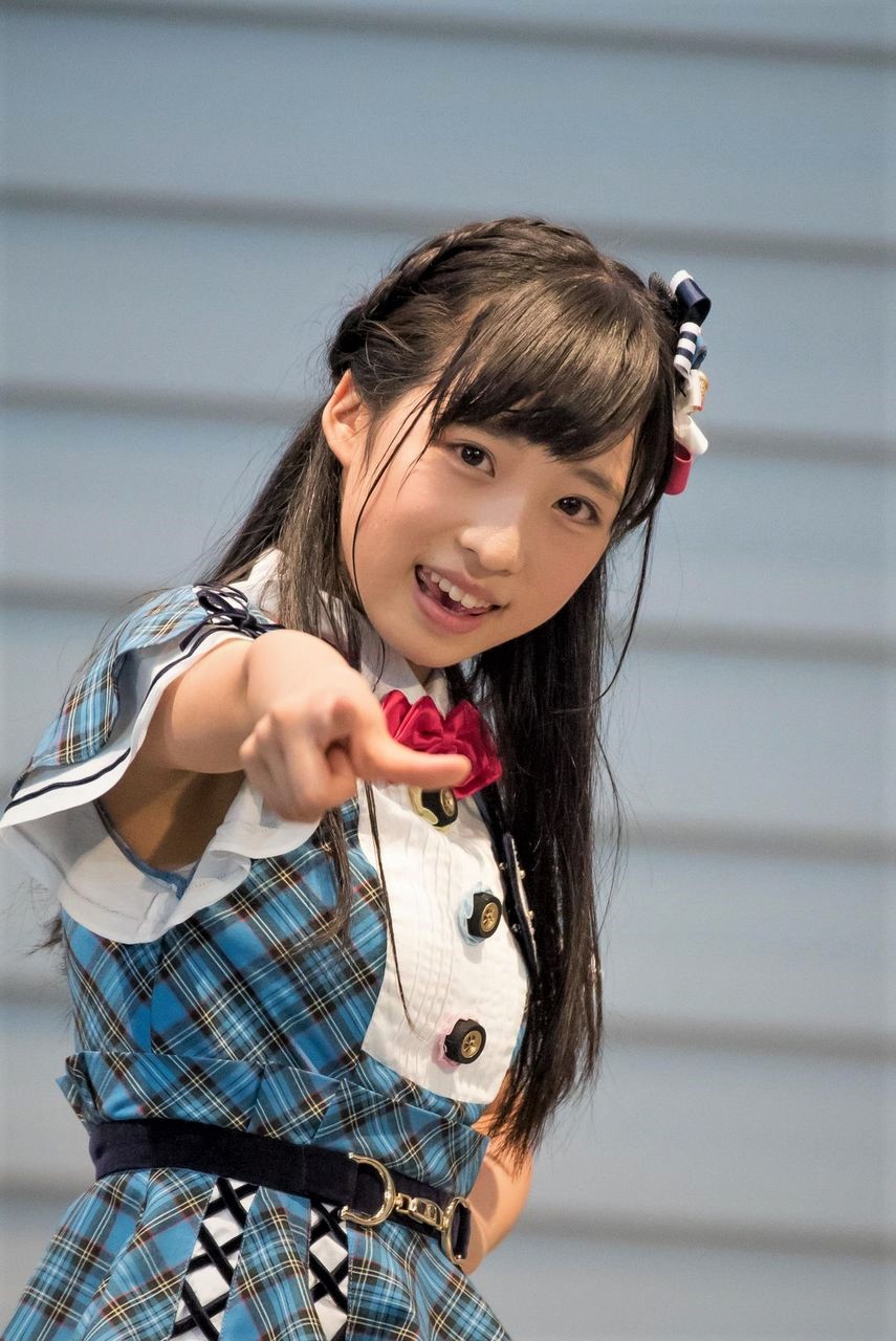 小栗有以 可愛い女の子 Scrapbook